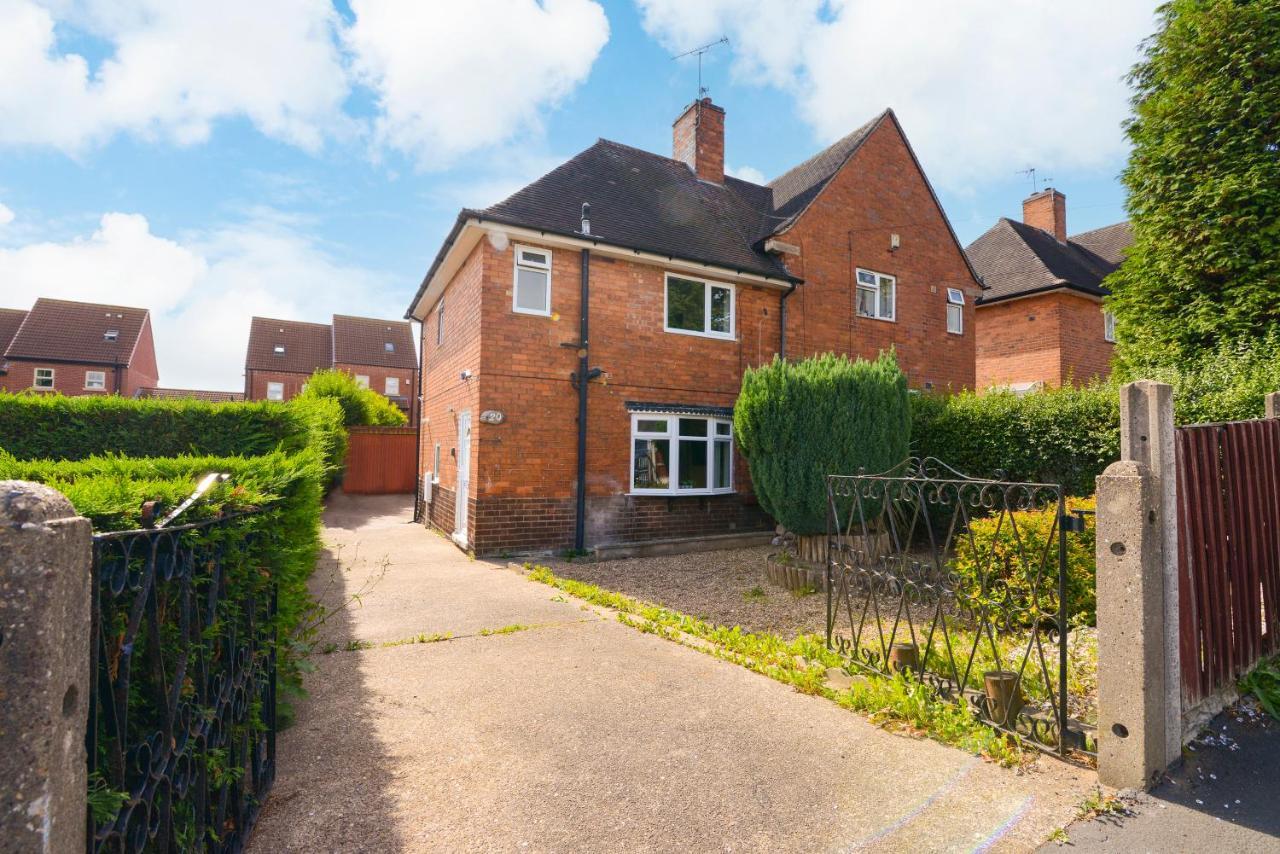 Alderton House - Spacious 3 Bed With Parking Nottingham Exteriér fotografie
